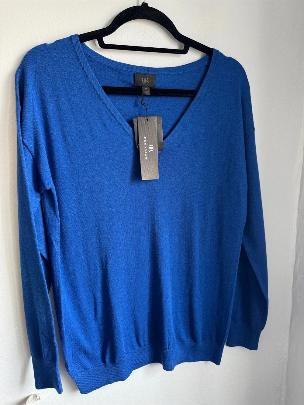 Banana Republic Monogram Men's Blue V-Neck Sweater Silk&Cashemere